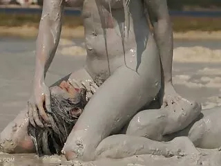 অবাস্তব, বাংলা হট xx মহিলার দ্বারা,